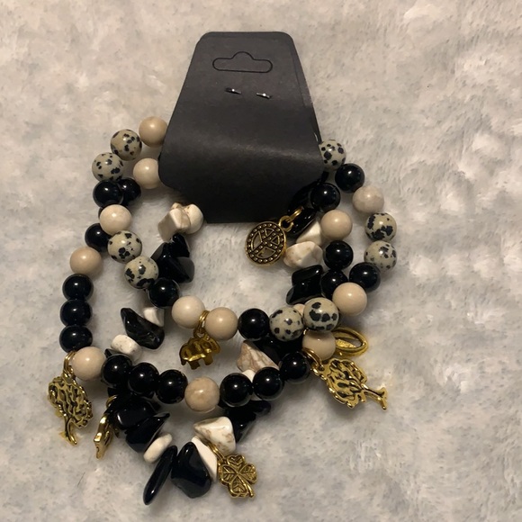 Handmade bracelets - Picture 2 of 3